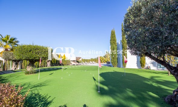 Resale - Villa -
Las Colinas Golf